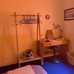 Appartement Quiet Duplex House Downtown