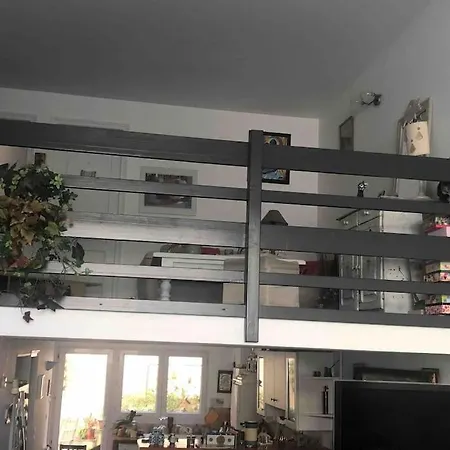 Apartman Quiet Duplex House Downtown