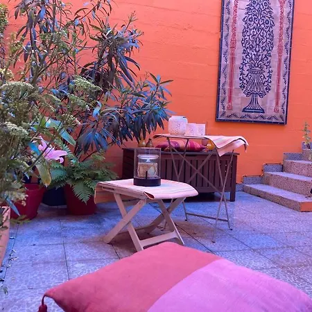 Apartment Quiet Duplex House Downtown