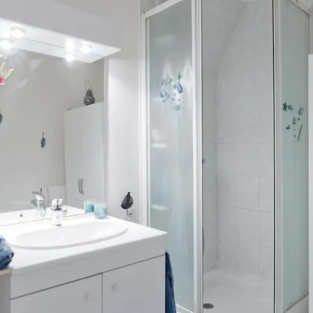Quiet Duplex House Downtown Bordeaux