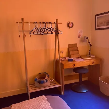 Apartamento Quiet Duplex House Downtown