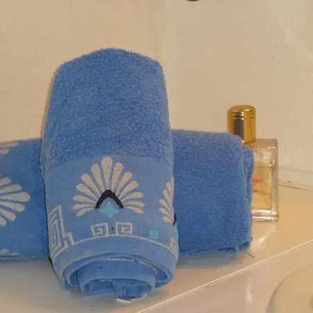 Διαμέρισμα Quiet Duplex House Downtown *