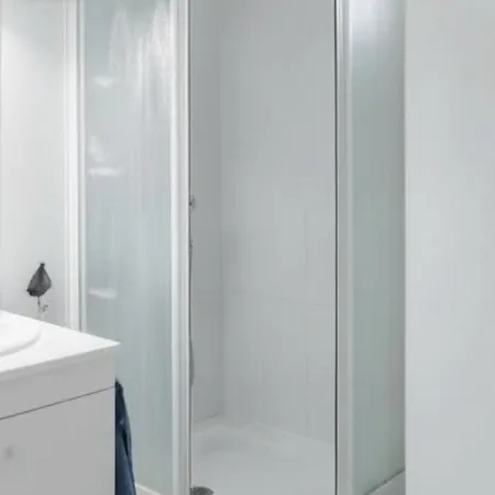 Apartman Quiet Duplex House Downtown *