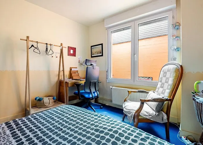 Appartement Quiet Duplex House Downtown