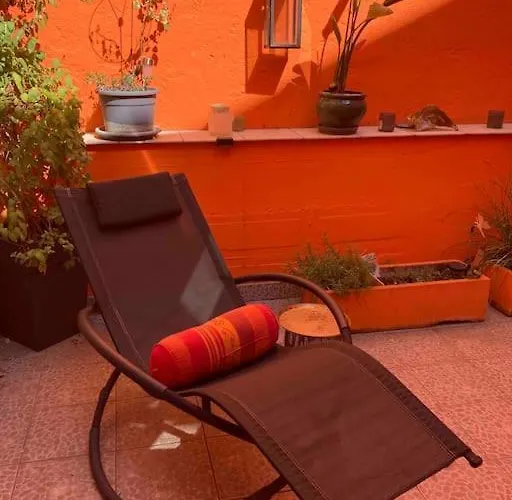 Quiet Duplex House Downtown Bordeaux